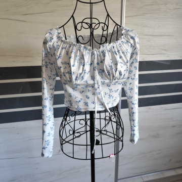 S (36) - Fehér mintás hosszú ujjú felső/crop-top