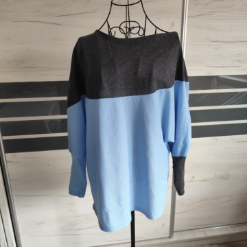 L/XL (44/46) -Világoskék mintás pulóver