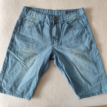 M (48) – Kék rövidnadrág