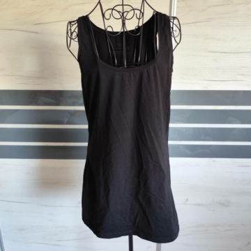 L/XL (44/46) – Fekete trikófelső
