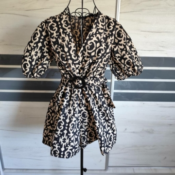 M (40) – Fekete mintás overall