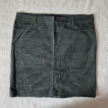 L/XL (44/46) – Szürke szoknya