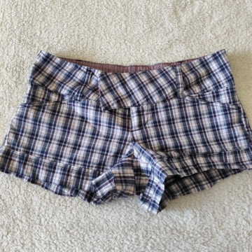 S (36) – Kék kockás rövidnadrág