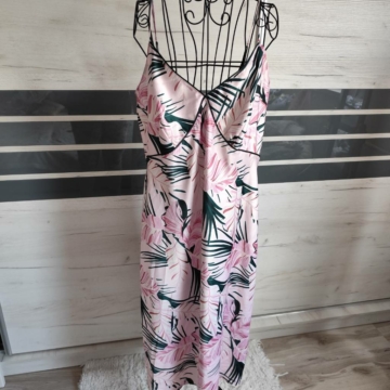 L/XL (44/46) – Rózsaszín nyári ruha