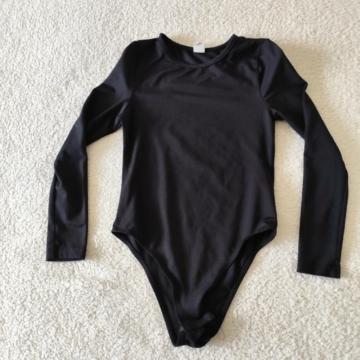 128 cm – Fekete hosszú ujjú body