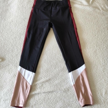 M (38) – Többszínű leggings