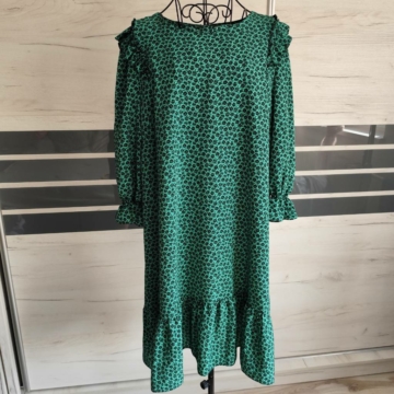XL (46) – Zöld mintás ruha