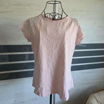 L/XL - Rózsaszín csipkés felső