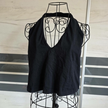 Fekete croptop