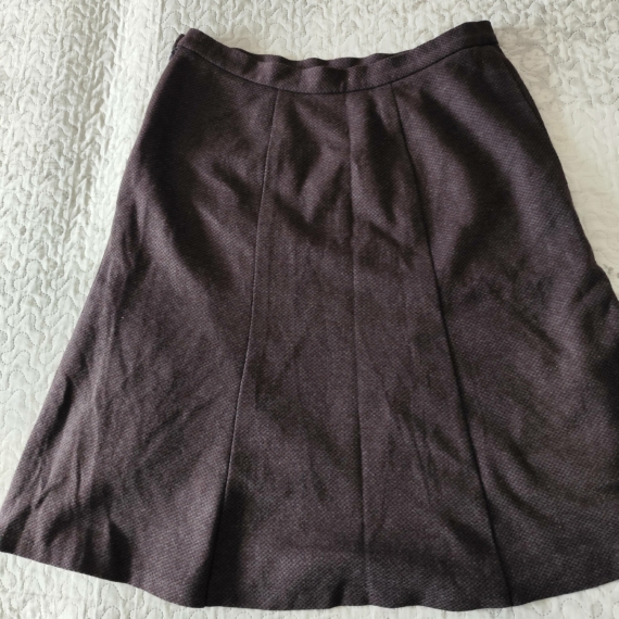L/XL – Barna mintás szoknya