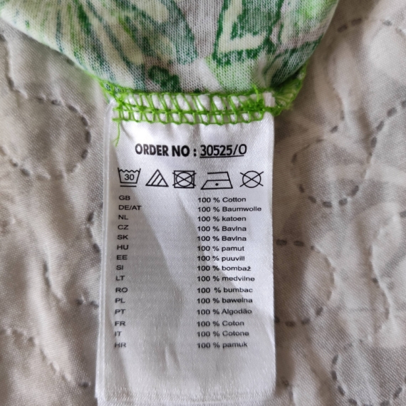 Zöld mintás ruha