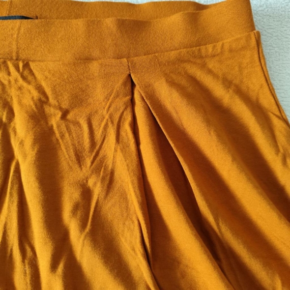 L (42) – Mustársárga szoknya