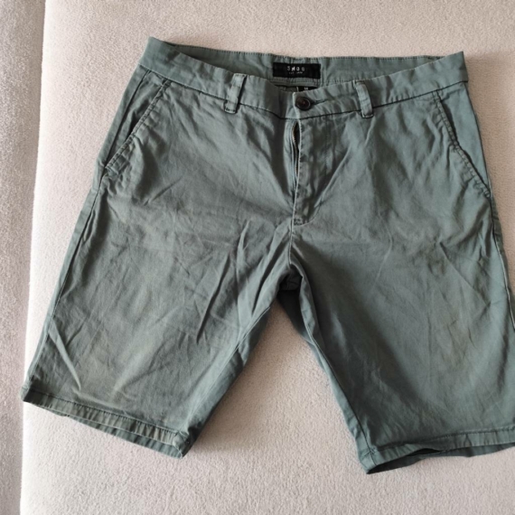 M (48) – Zöld Rövidnadrág