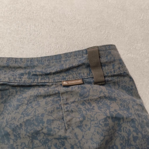 M (48) – Kék mintás rövidnadrág