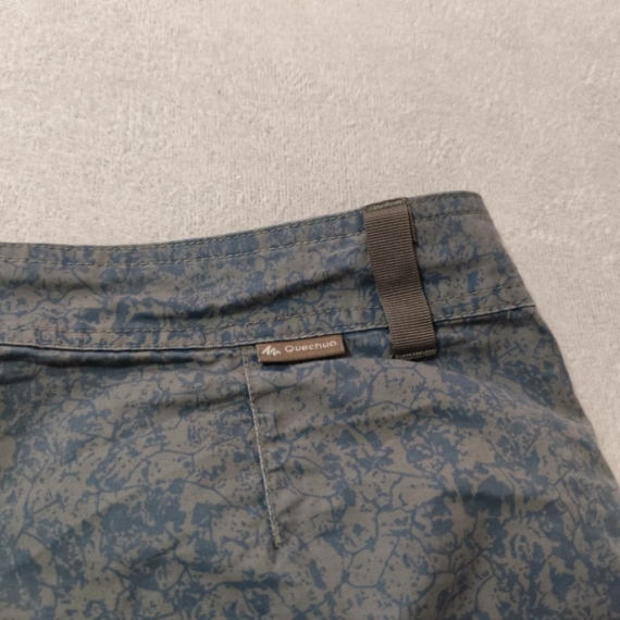 M (48) – Kék mintás rövidnadrág