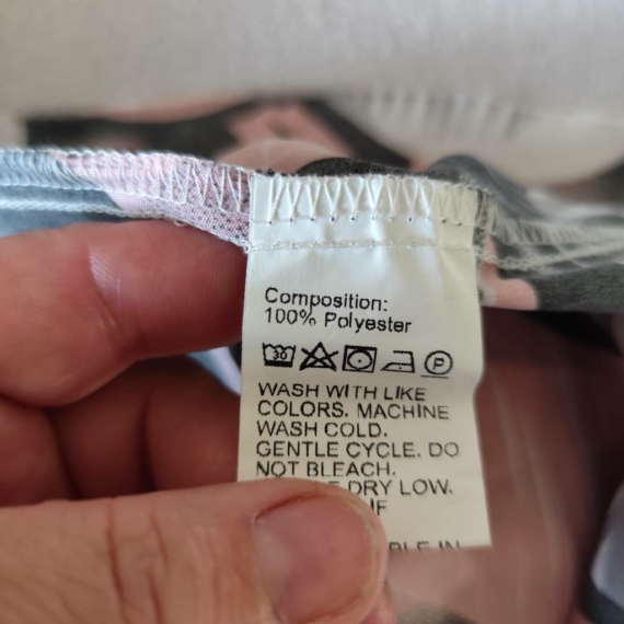 L (44) – Többszínű mintás ruha