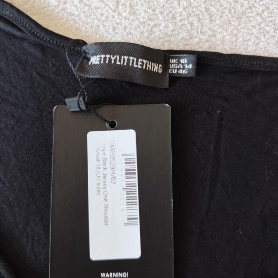 XL (46) – Fekete egyszínű body