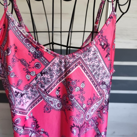 XL (46) – Rózsaszín mintás ruha