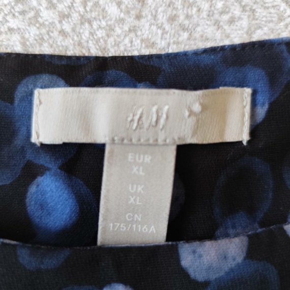 XL (46) – Kék mintás ruha