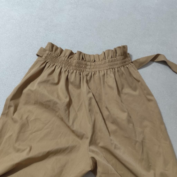 M (40) – Bézs nadrág