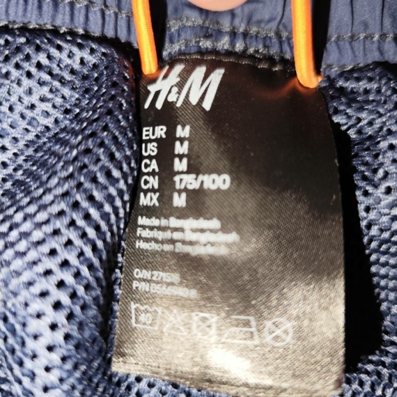 M (48) – Tengerészkék rövidnadrág