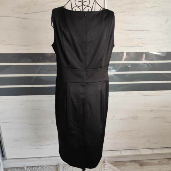 L/XL (44/46) – Fekete alkalmi ruha