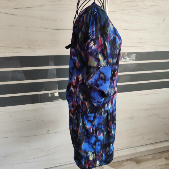 M/L (38/42) – Többszínű ruha