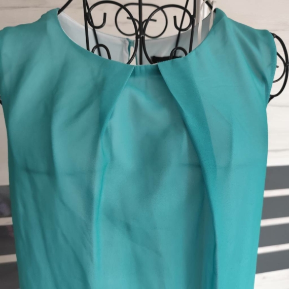 M (40) – Türkiz-fehér nyári ruha