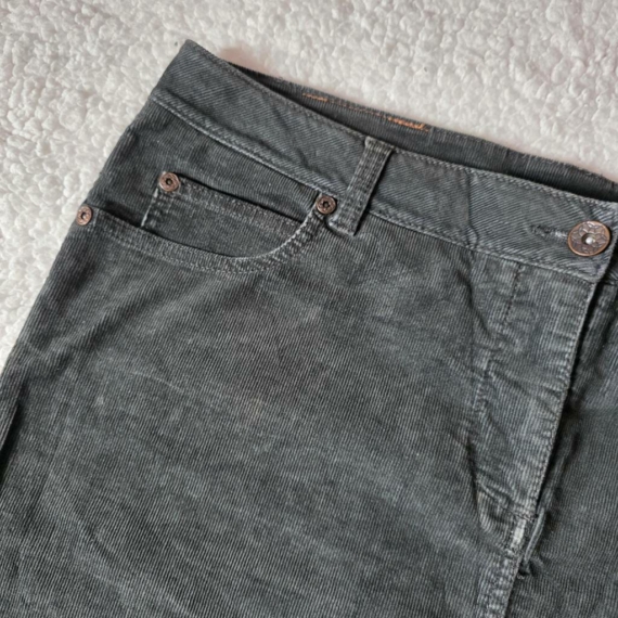 L/XL (44/46) – Szürke szoknya