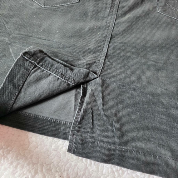 L/XL (44/46) – Szürke szoknya
