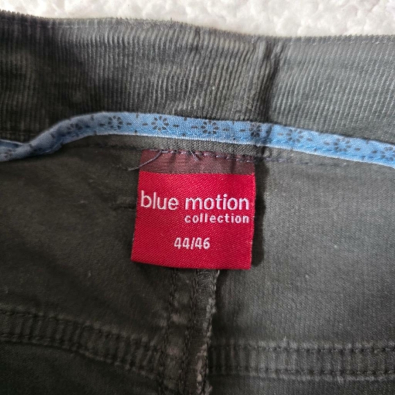 L/XL (44/46) – Szürke szoknya