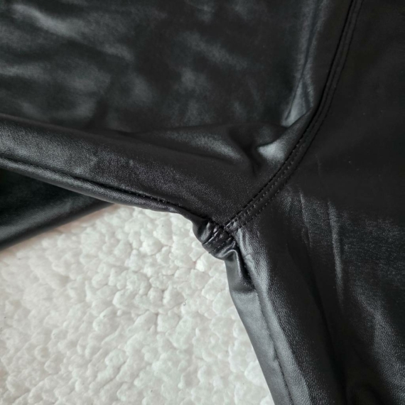 L/XL (44/46) – Fekete nadrág