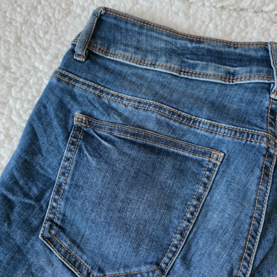 M (38) – Kék farmer rövidnadrág