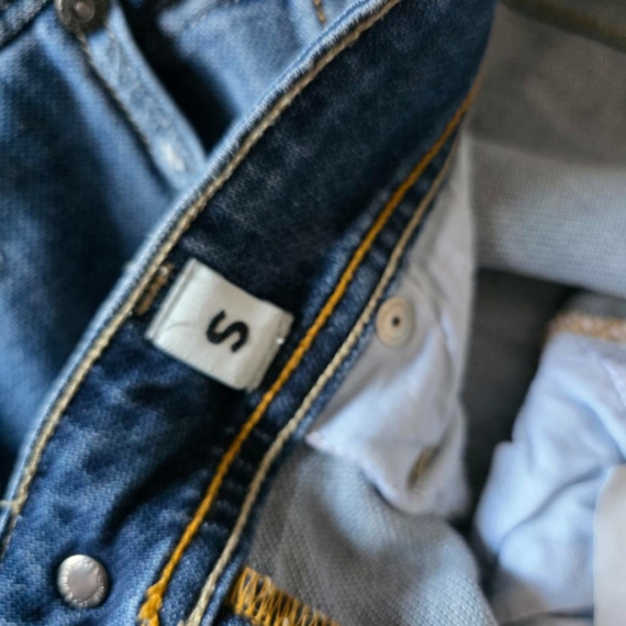 S (46) – Kék rövidnadrág