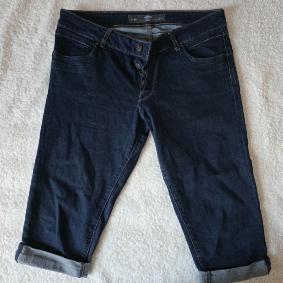 M (40) – Sötétkék farmer rövidnadrág