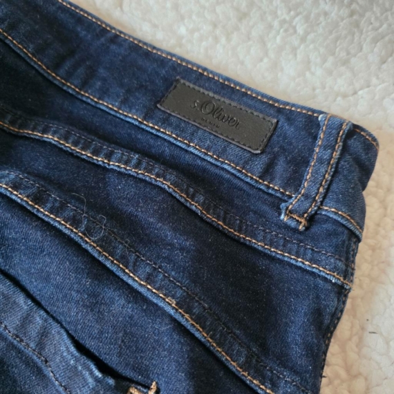 M (40) – Sötétkék farmer rövidnadrág