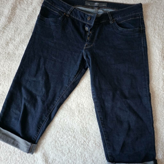 M (40) – Sötétkék farmer rövidnadrág