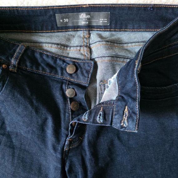 M (40) – Sötétkék farmer rövidnadrág