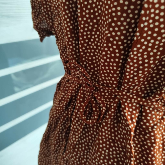 M (40) – Barna mintás ruha