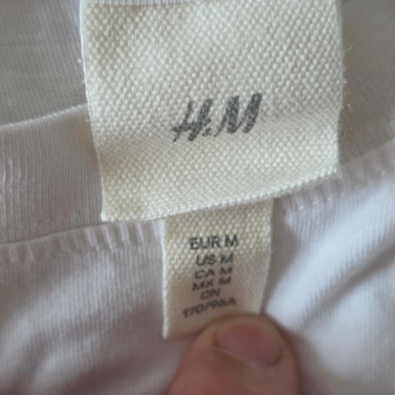 M (40) – Fehér rövid ujjú felső