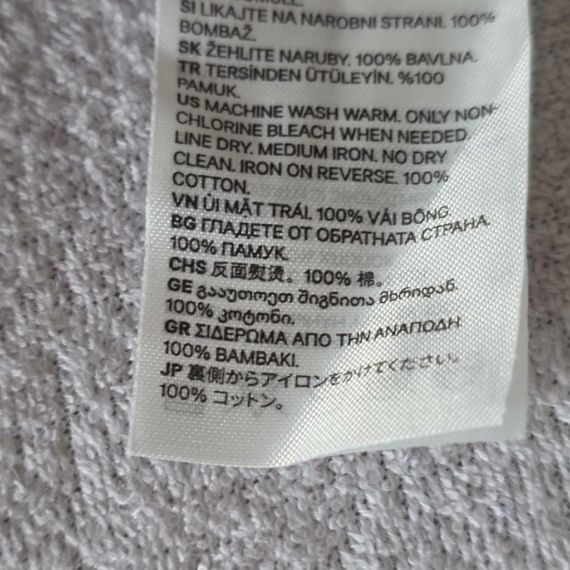 M (40) – Fehér rövid ujjú felső