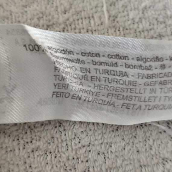 M (40) – Krém peplum felső