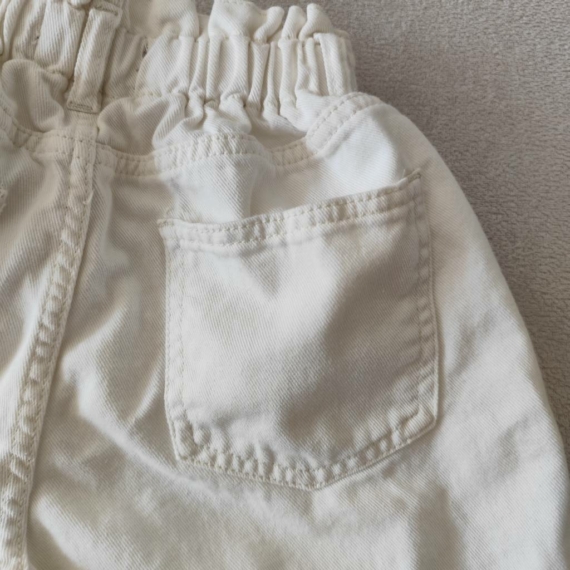 M (38) – Fehér rövidnadrág