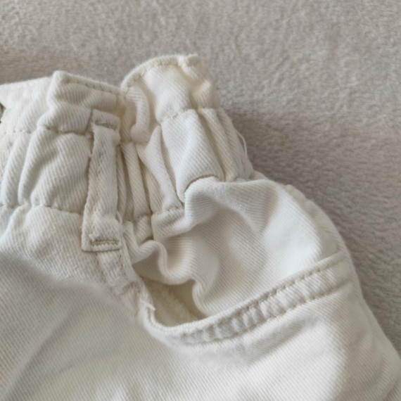 M (38) – Fehér rövidnadrág