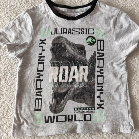 92 cm – Szürke Jurassic World póló