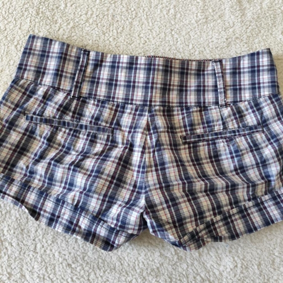 S (36) – Kék kockás rövidnadrág