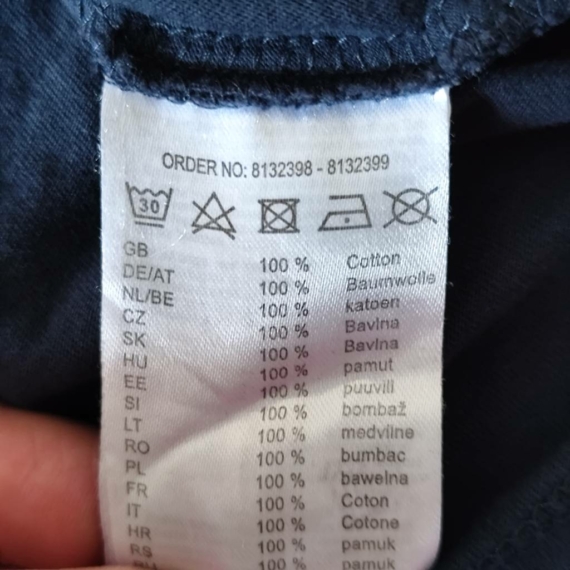 XL (46) – Tengerészkék mintás rövid ujjú felső