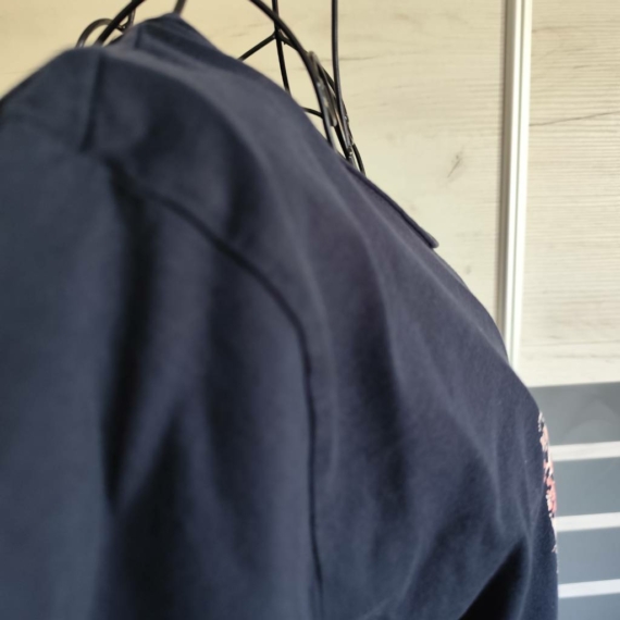 XL (46) – Tengerészkék mintás rövid ujjú felső