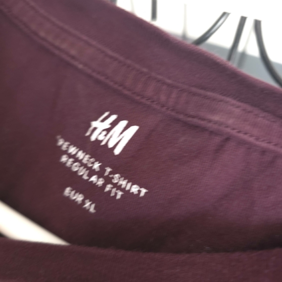 Crewneck T-shirt