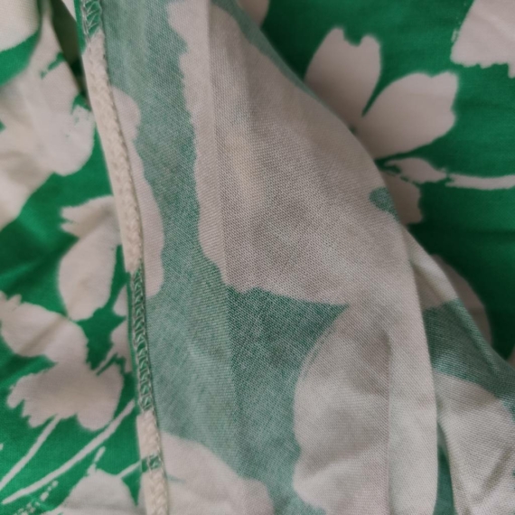 M (38) – Zöld mintás szoknya